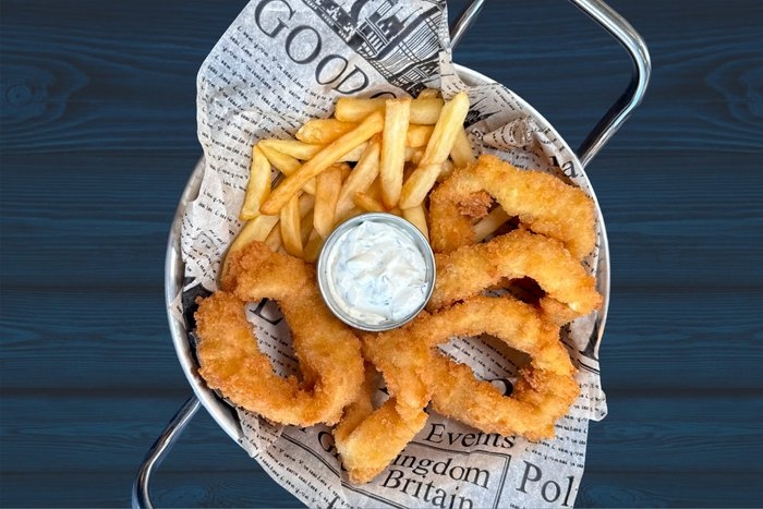 Комбо кольца кальмара с картофелем фри