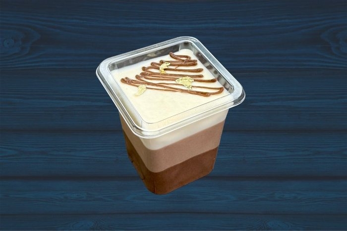 Три  шоколада